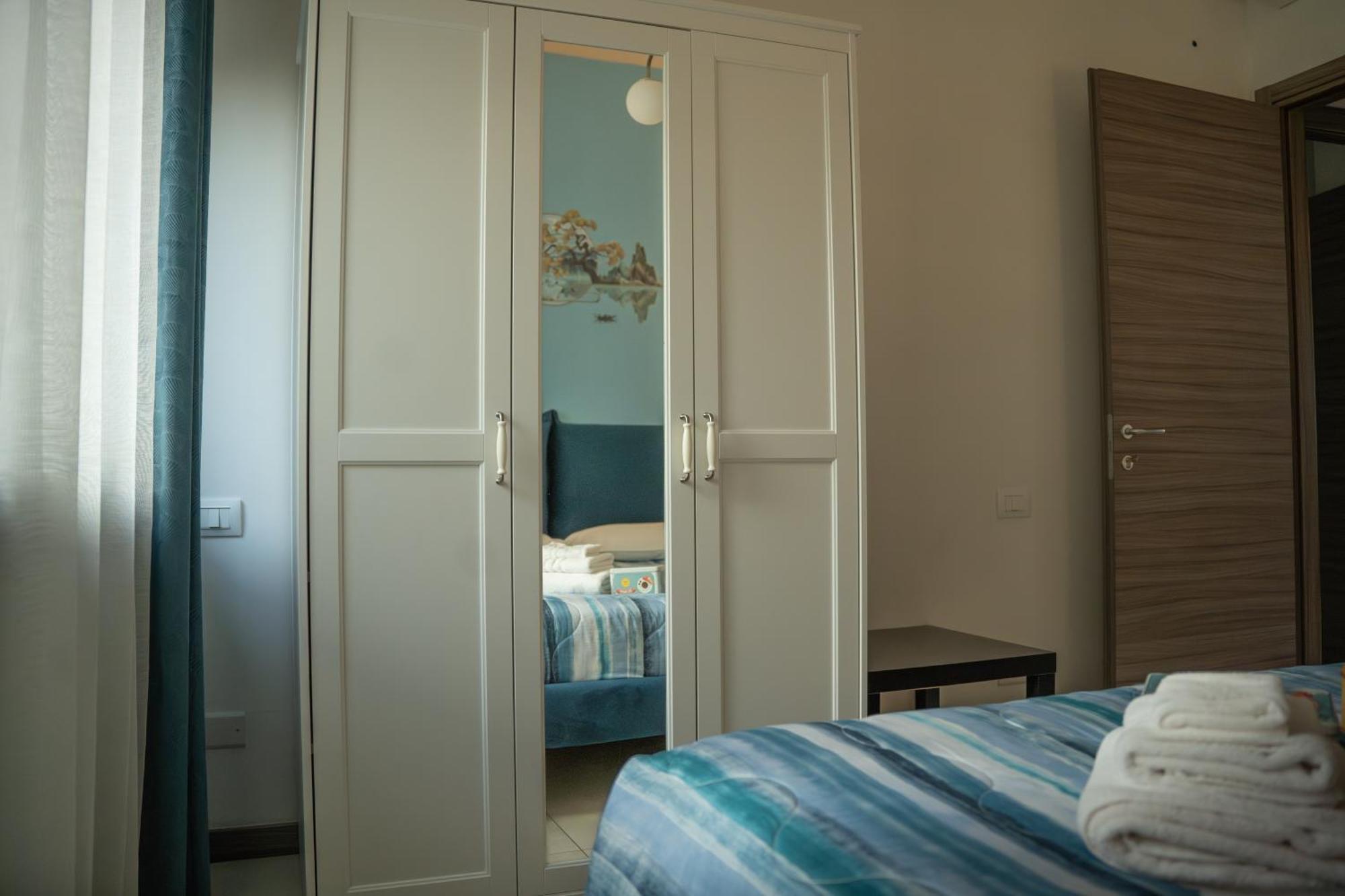 Lugaro Guest House Турин Экстерьер фото